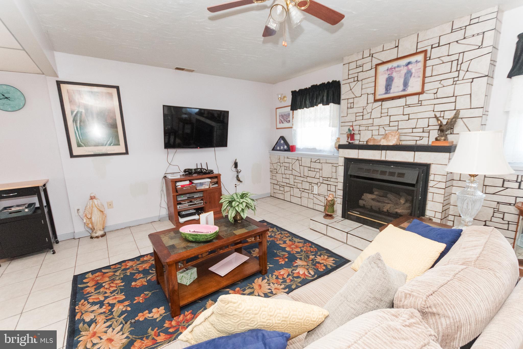 26 Shenandoah Ct