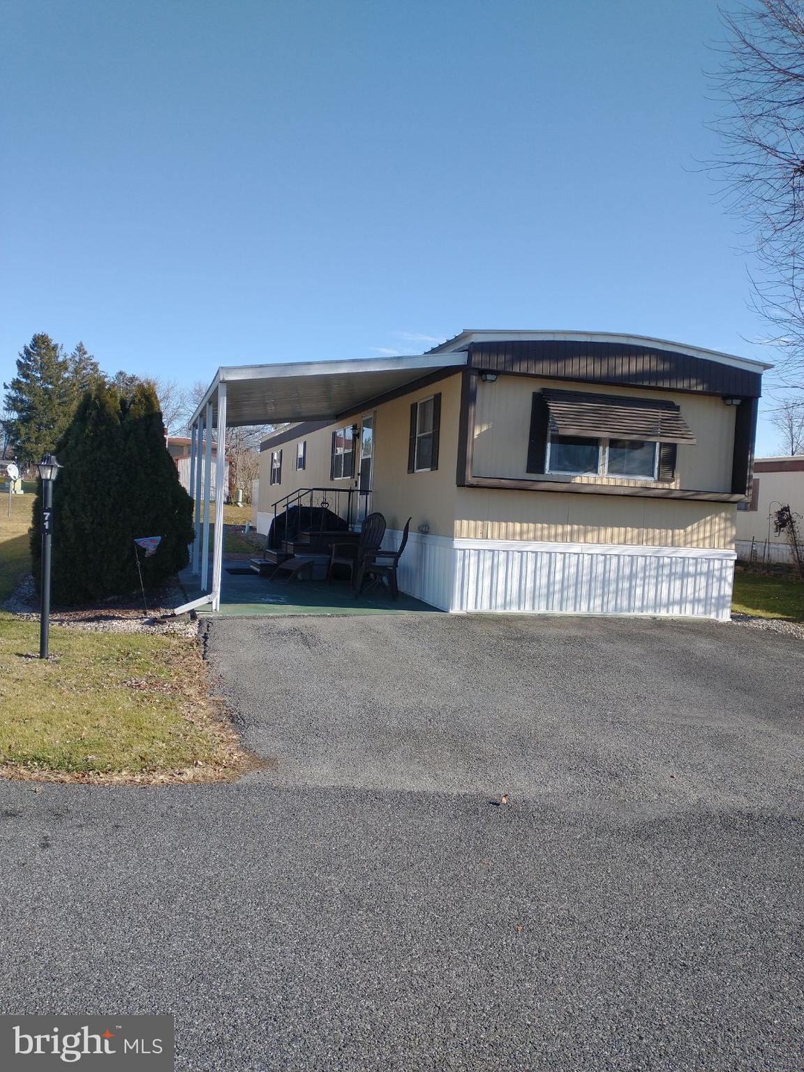 71 Walker Ave