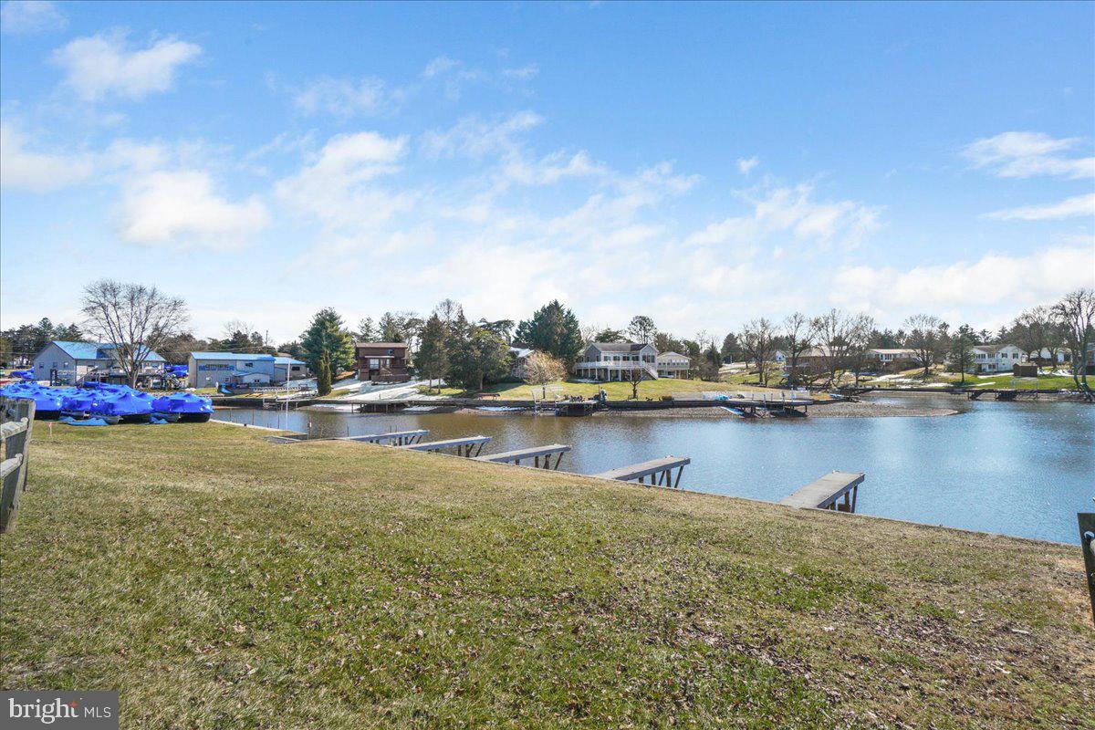 240 Forrest Dr