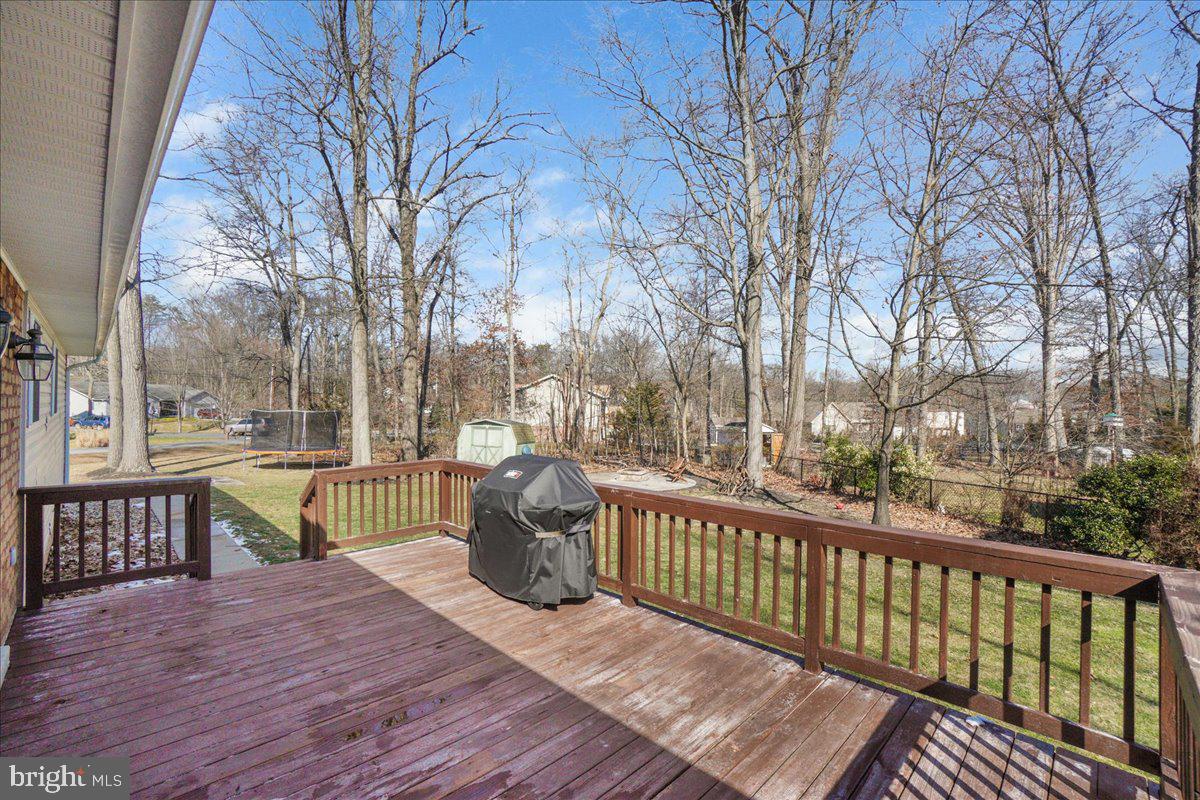 240 Forrest Dr