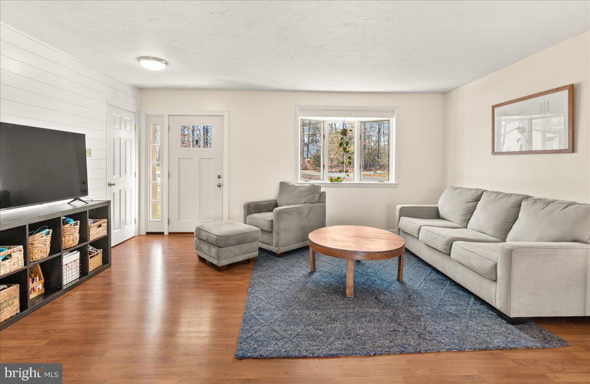 240 Forrest Dr