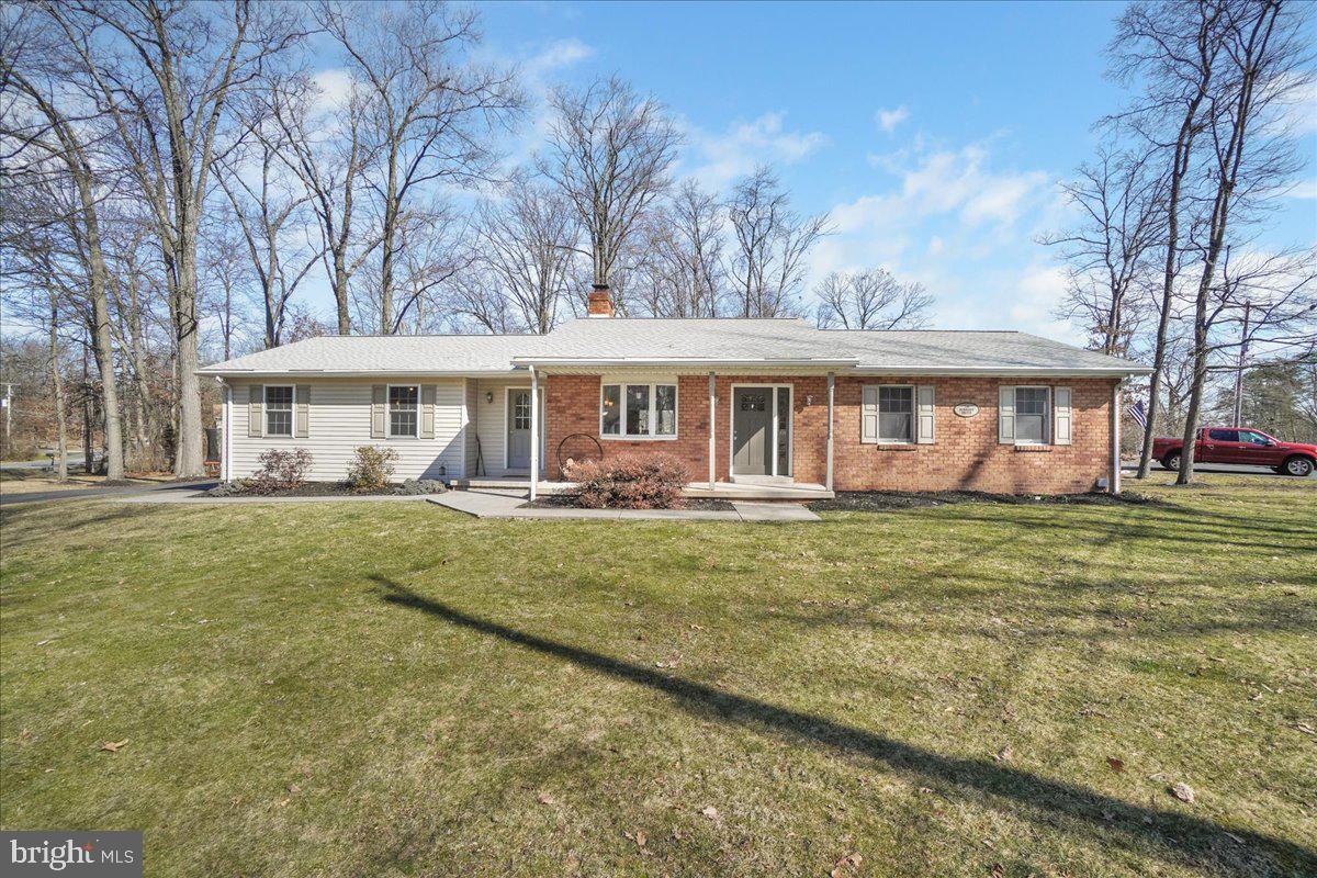 240 Forrest Dr