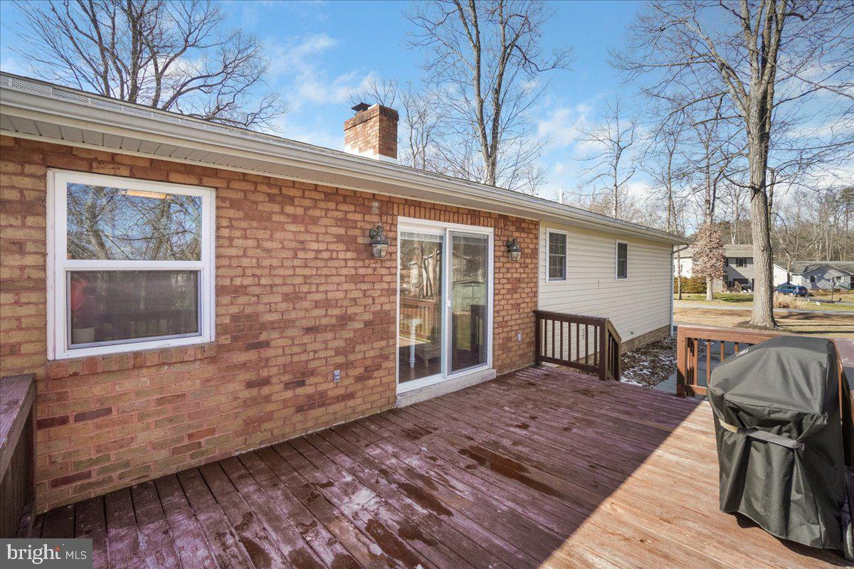 240 Forrest Dr