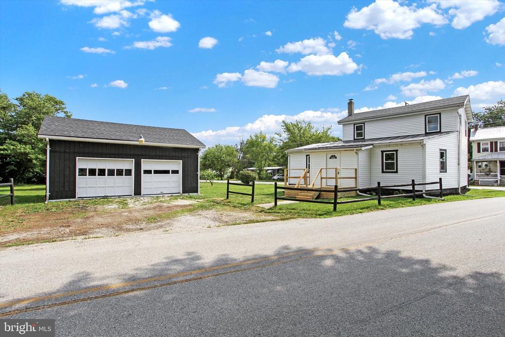 744 White Hall Rd