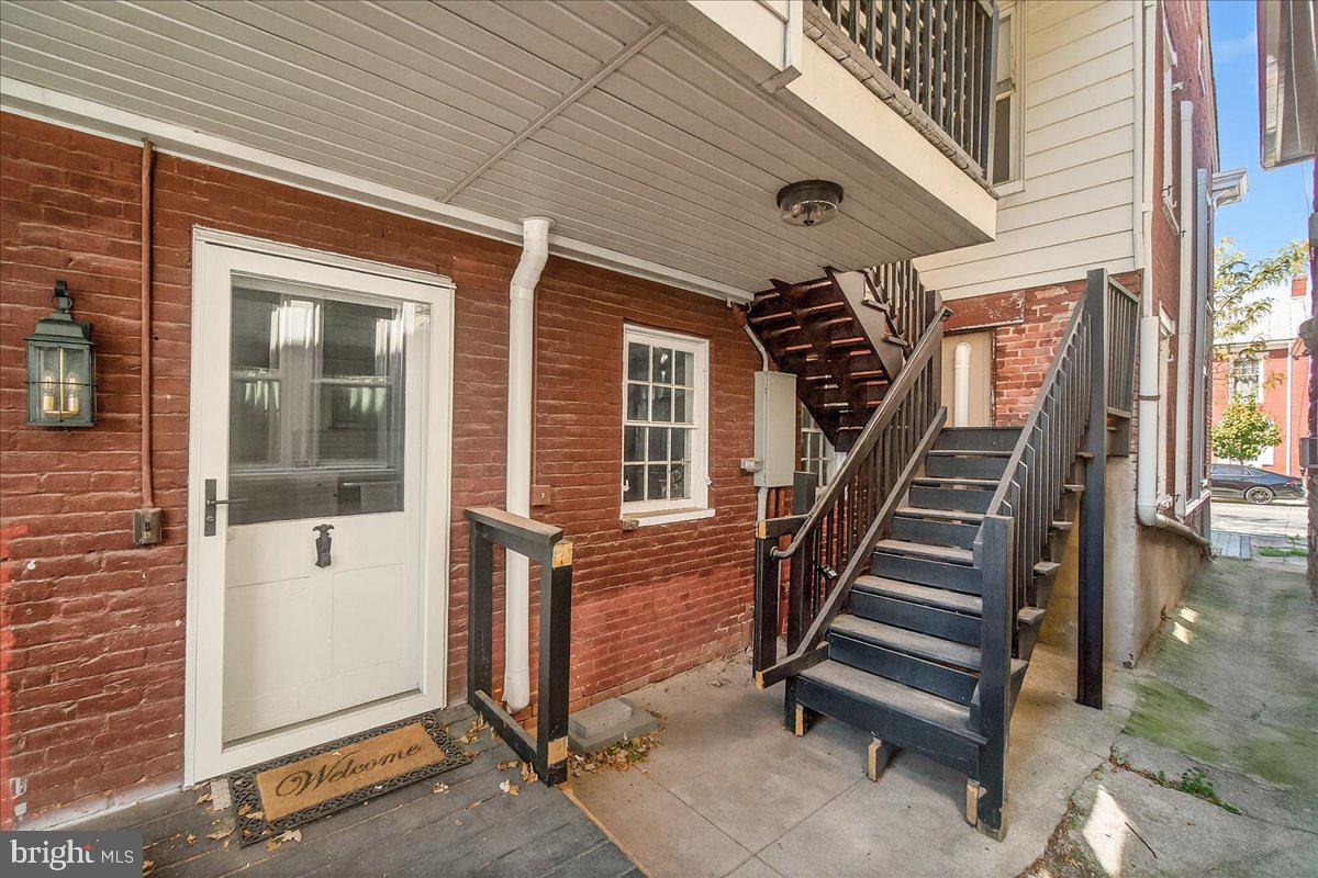 141 YORK STREET