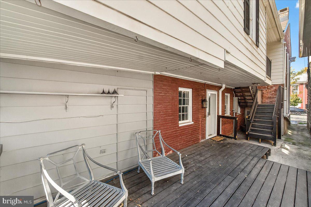 141 YORK STREET