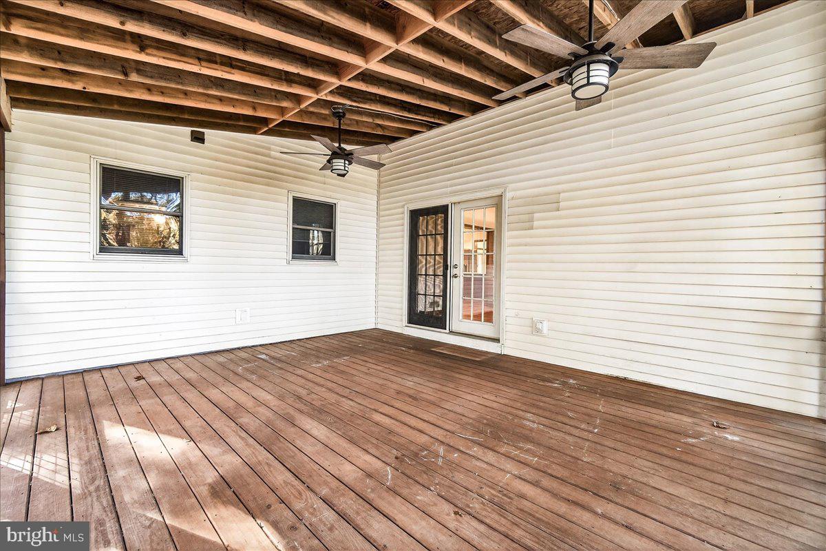 19 WHITE PINE DRIVE