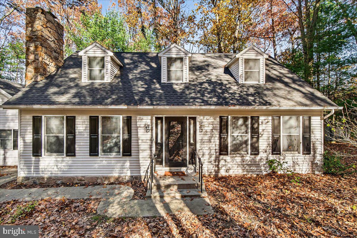 19 WHITE PINE DRIVE