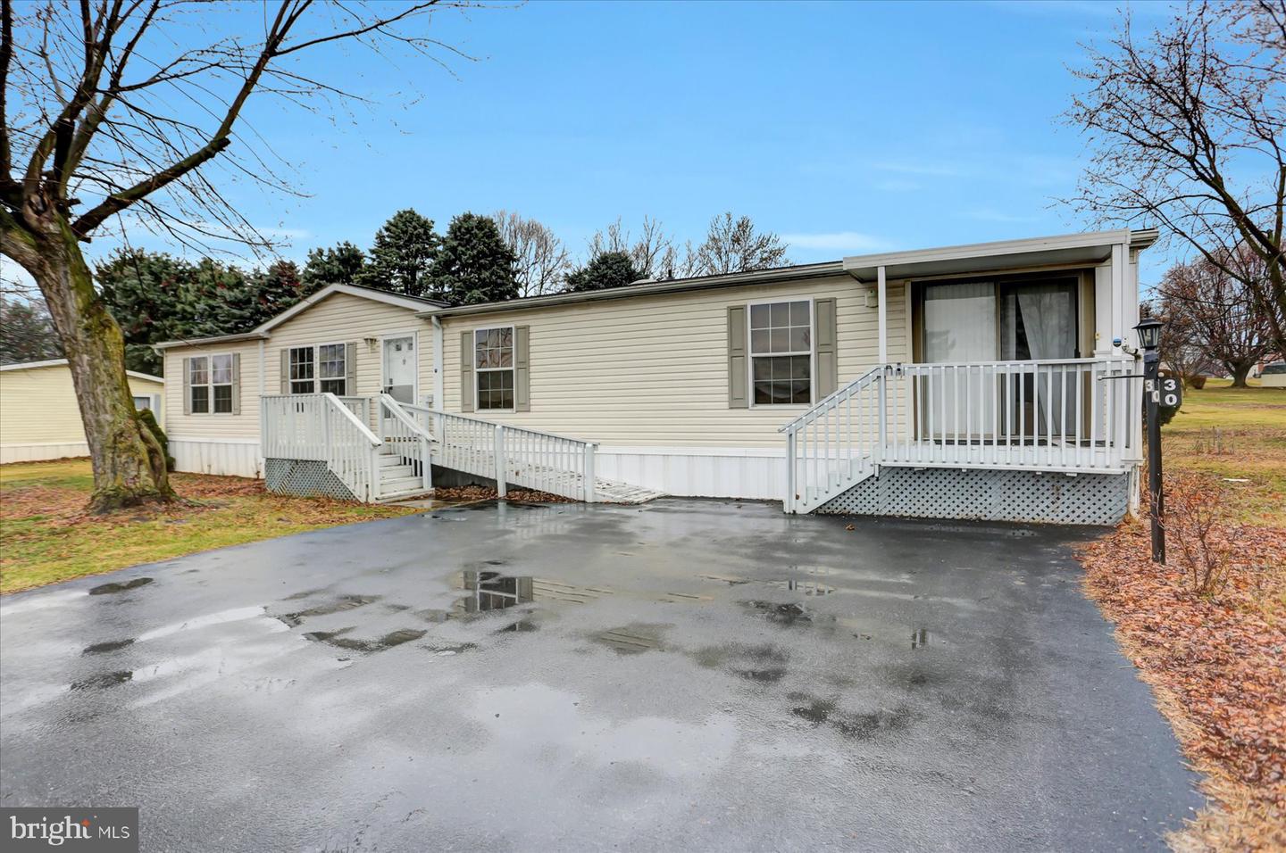 30 Lenwood Park