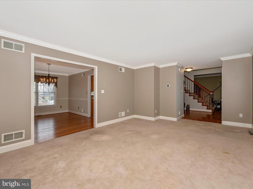 2205 Pikeside Dr
