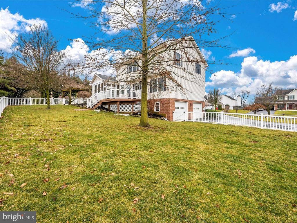 2205 Pikeside Dr