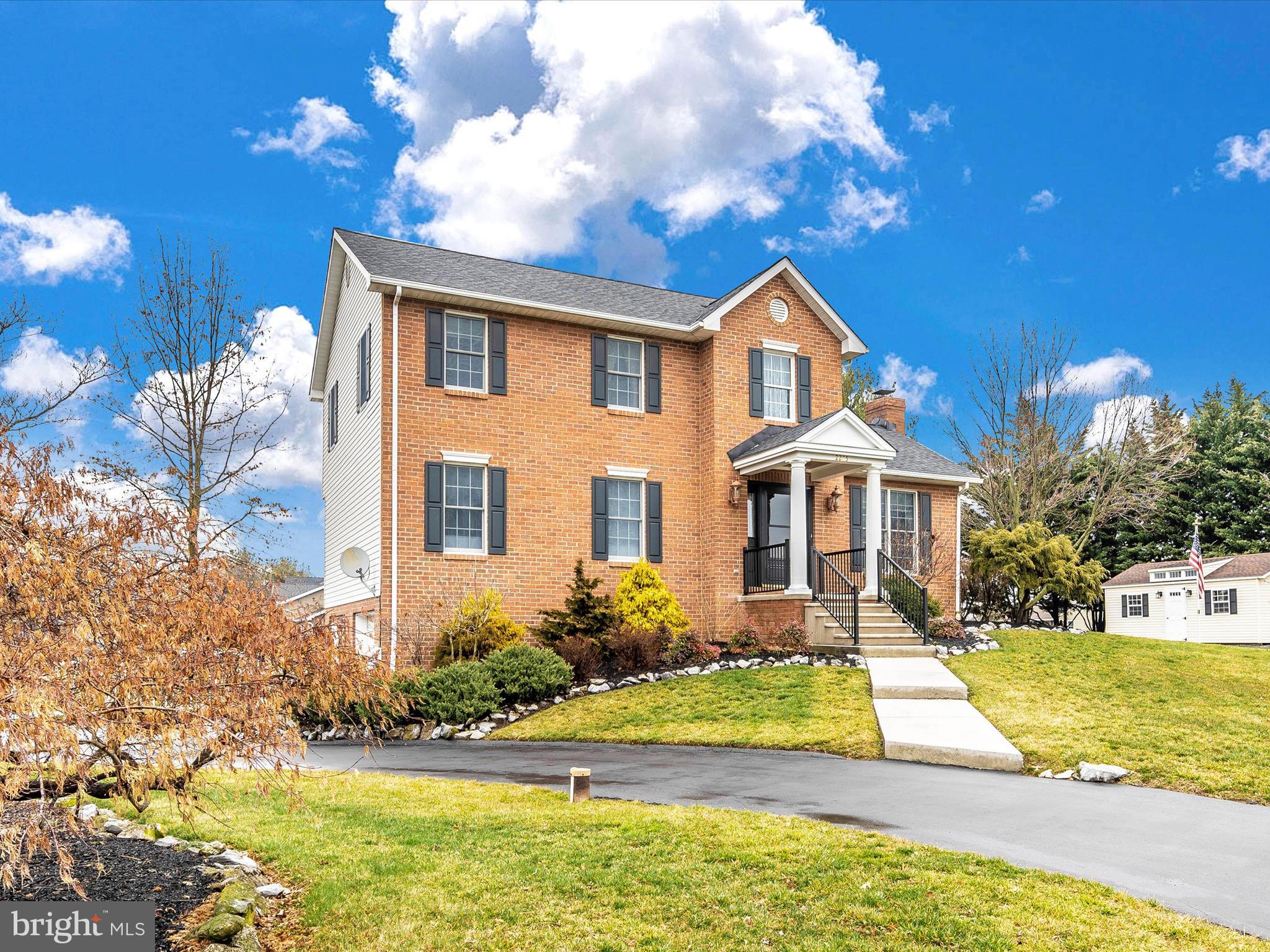 2205 Pikeside Dr