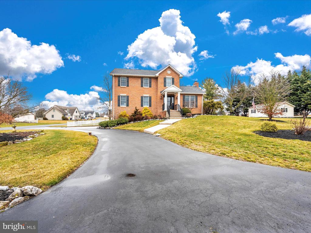 2205 Pikeside Dr