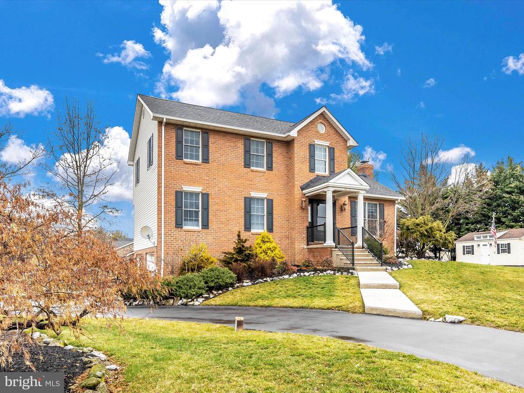 2205 Pikeside Dr