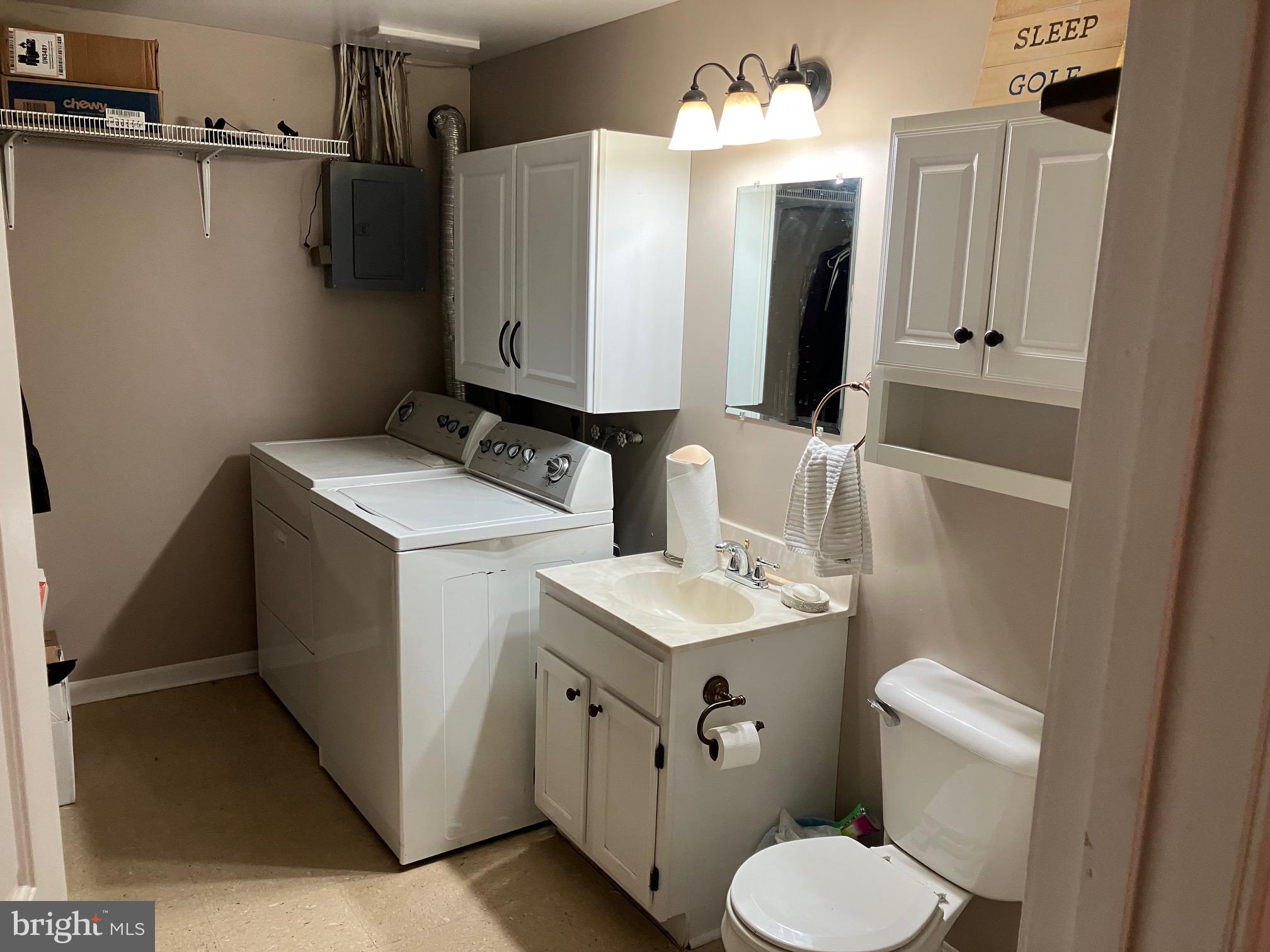 140 Meadowcreek Drive S #3
