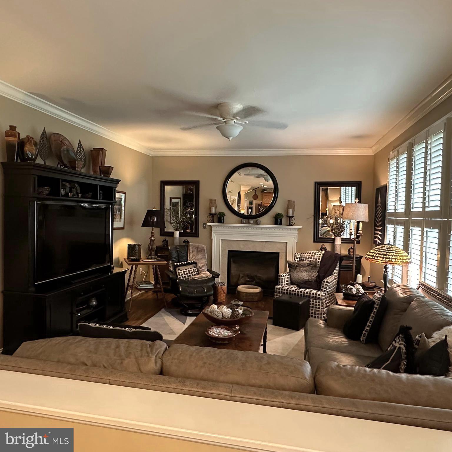 1736 CARRERA DRIVE