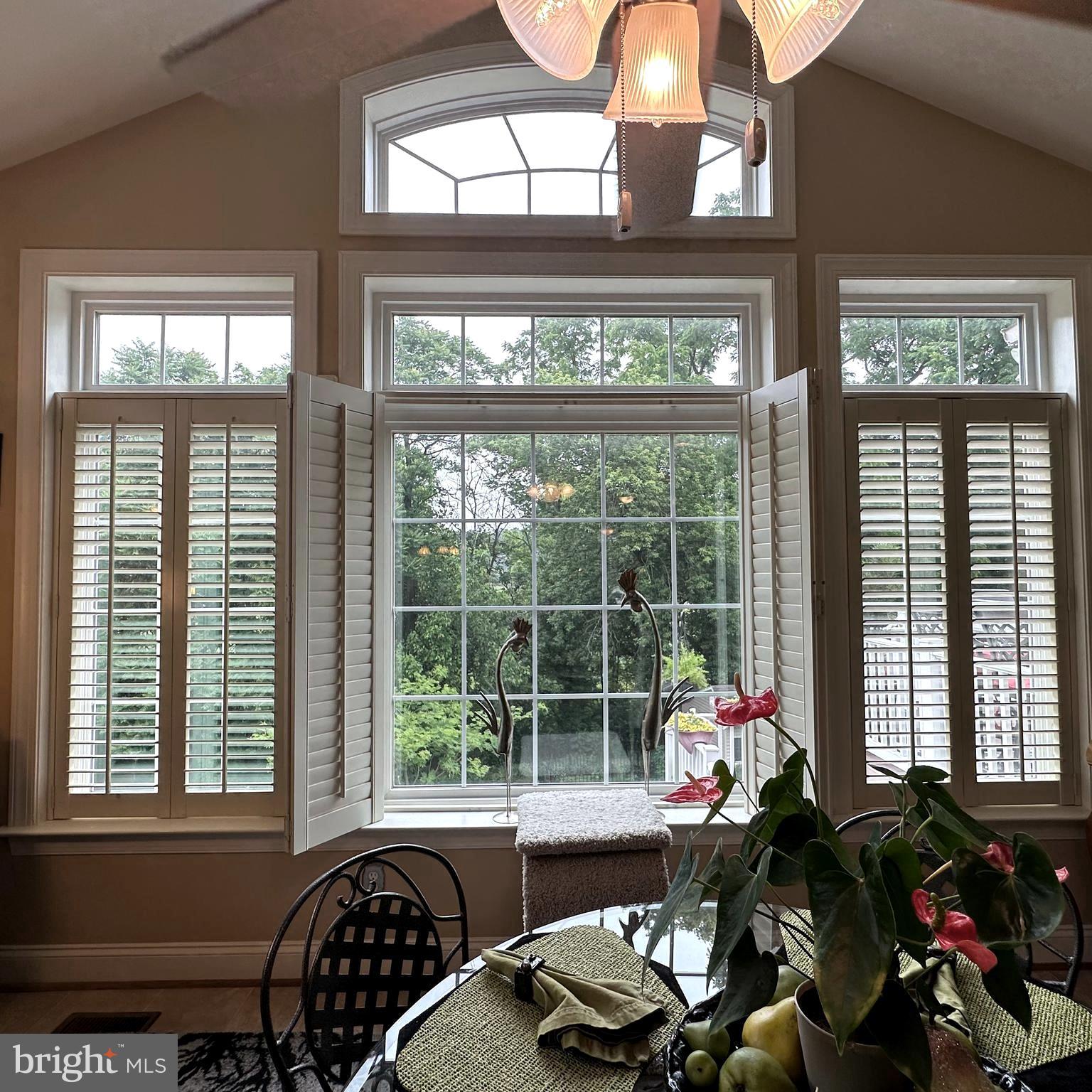 1736 CARRERA DRIVE