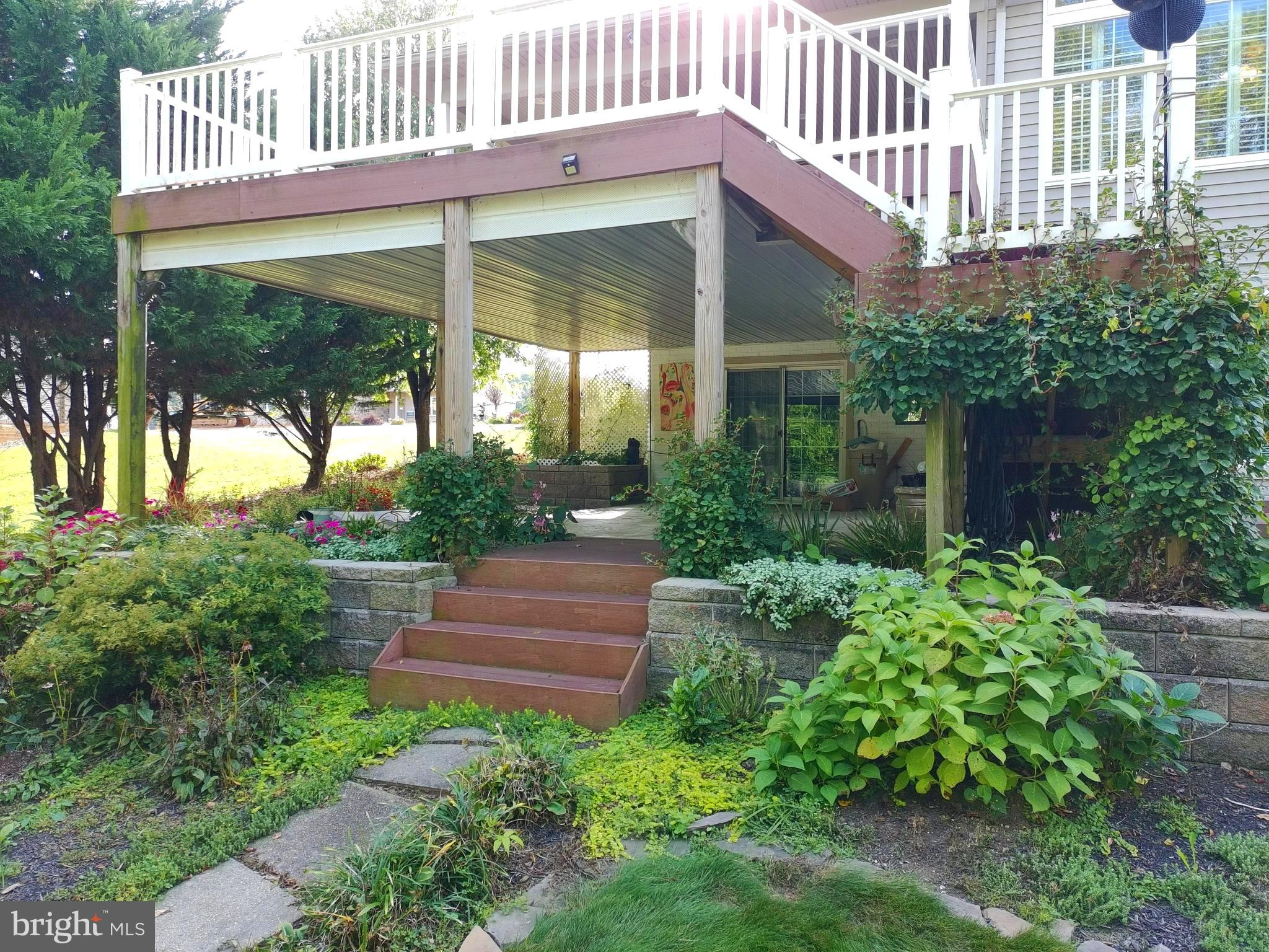 1736 CARRERA DRIVE
