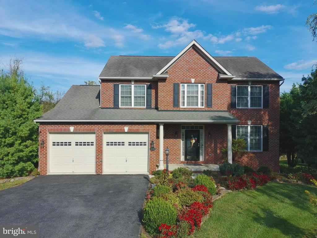 1736 CARRERA DRIVE