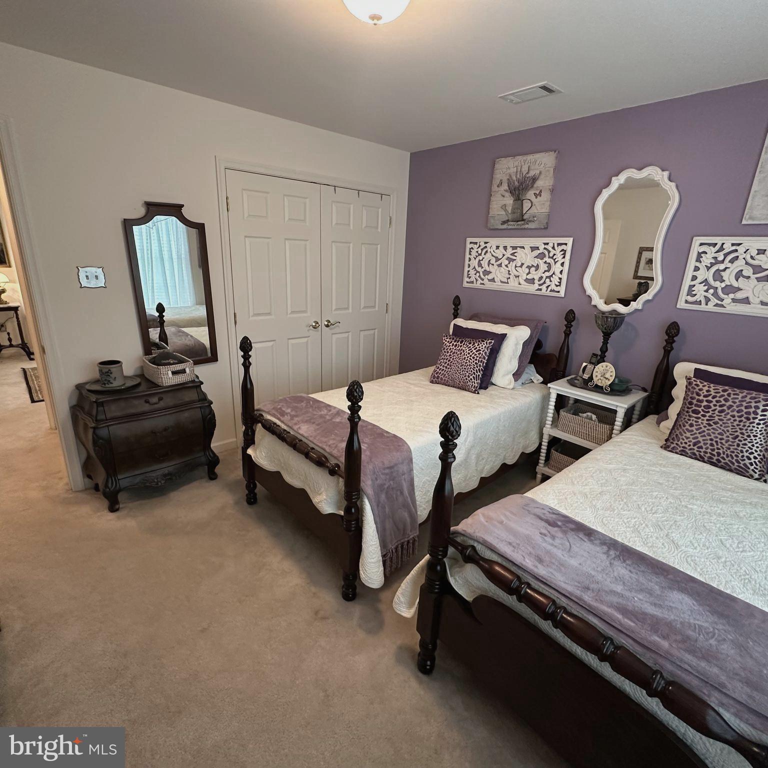 1736 CARRERA DRIVE