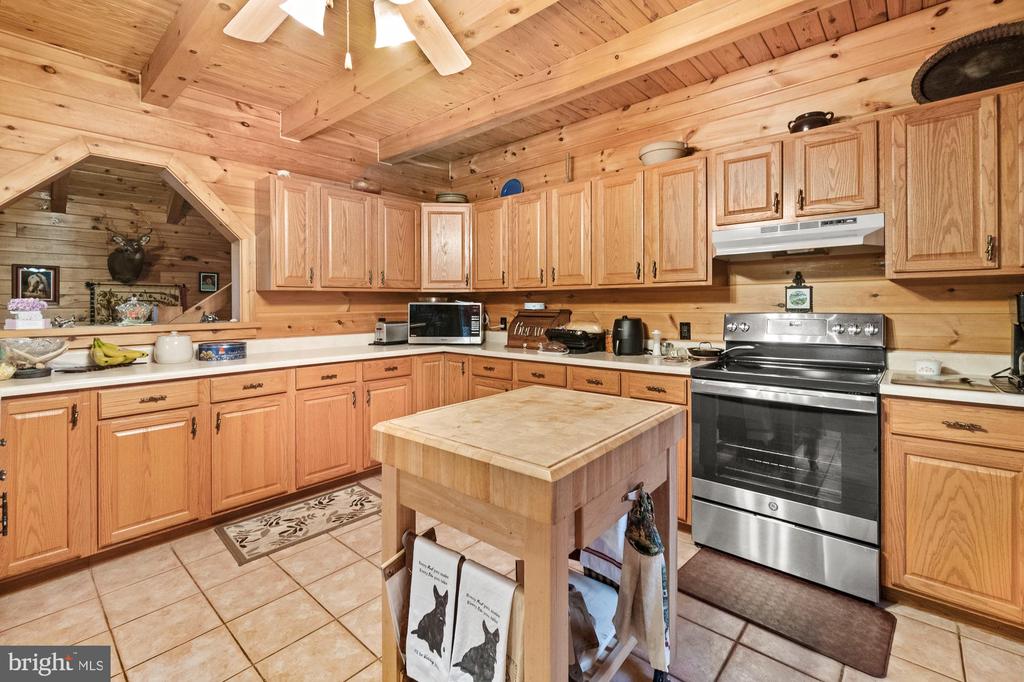 616 Mallard Run Ln