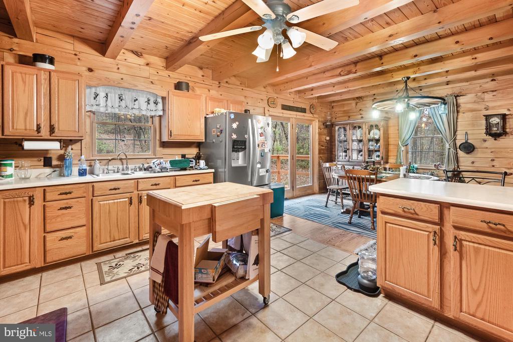 616 Mallard Run Ln