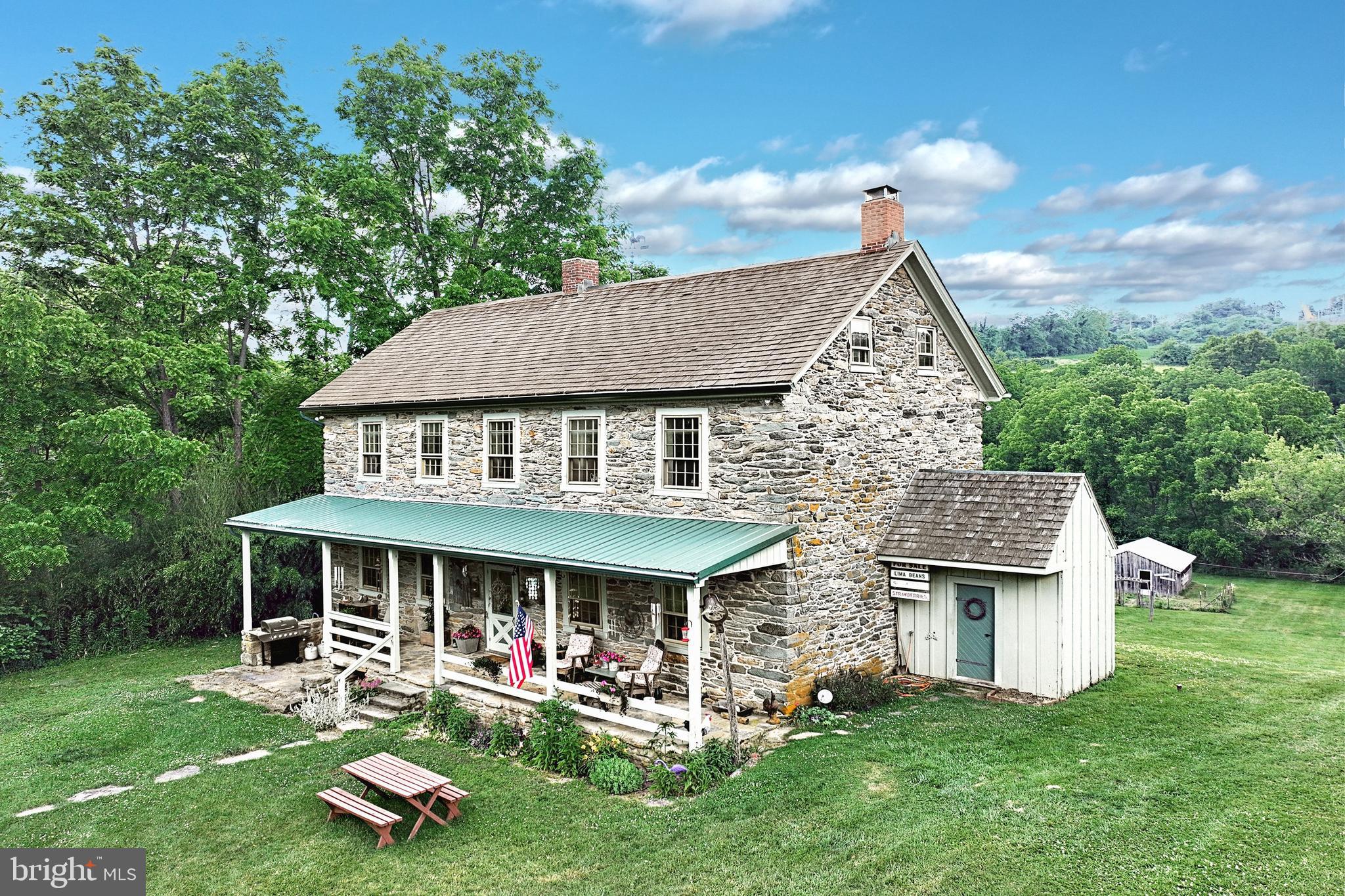 2224 Valley Rd