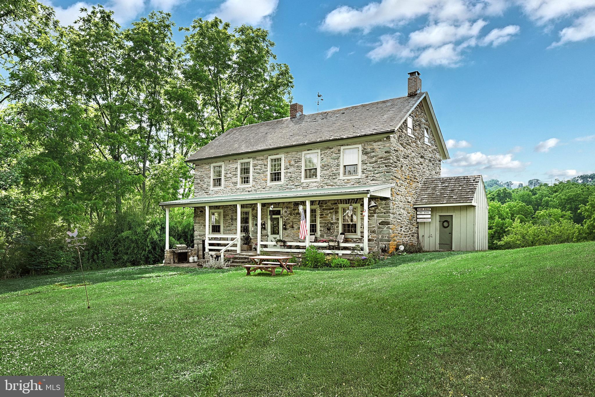 2224 Valley Rd