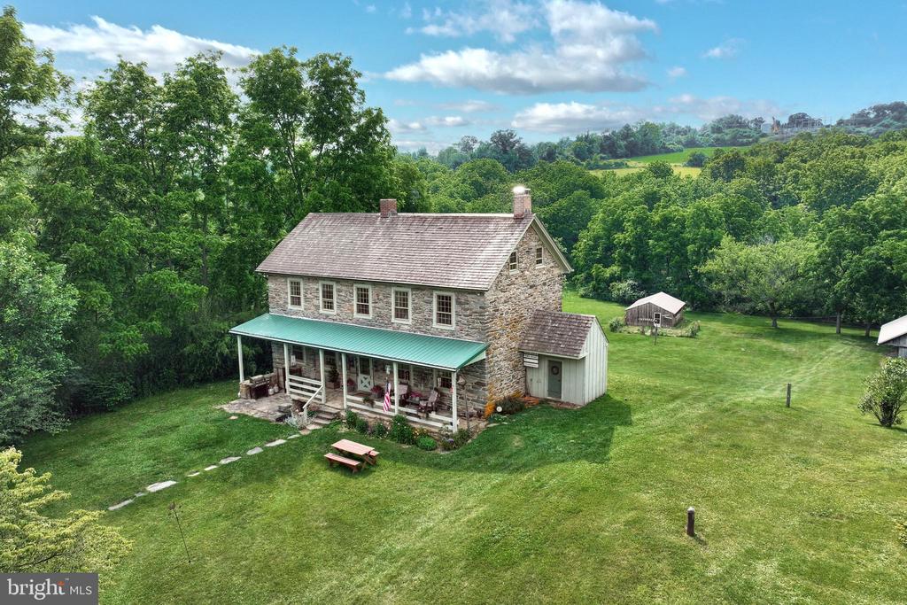 2224 Valley Rd