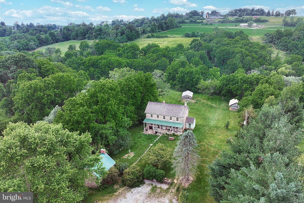 2224 Valley Rd