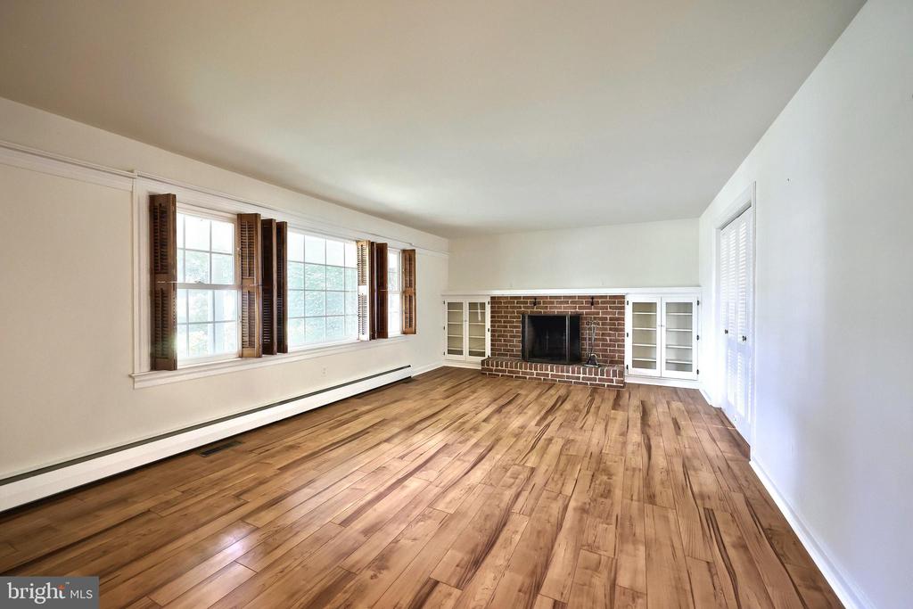 201 GRANT DRIVE
