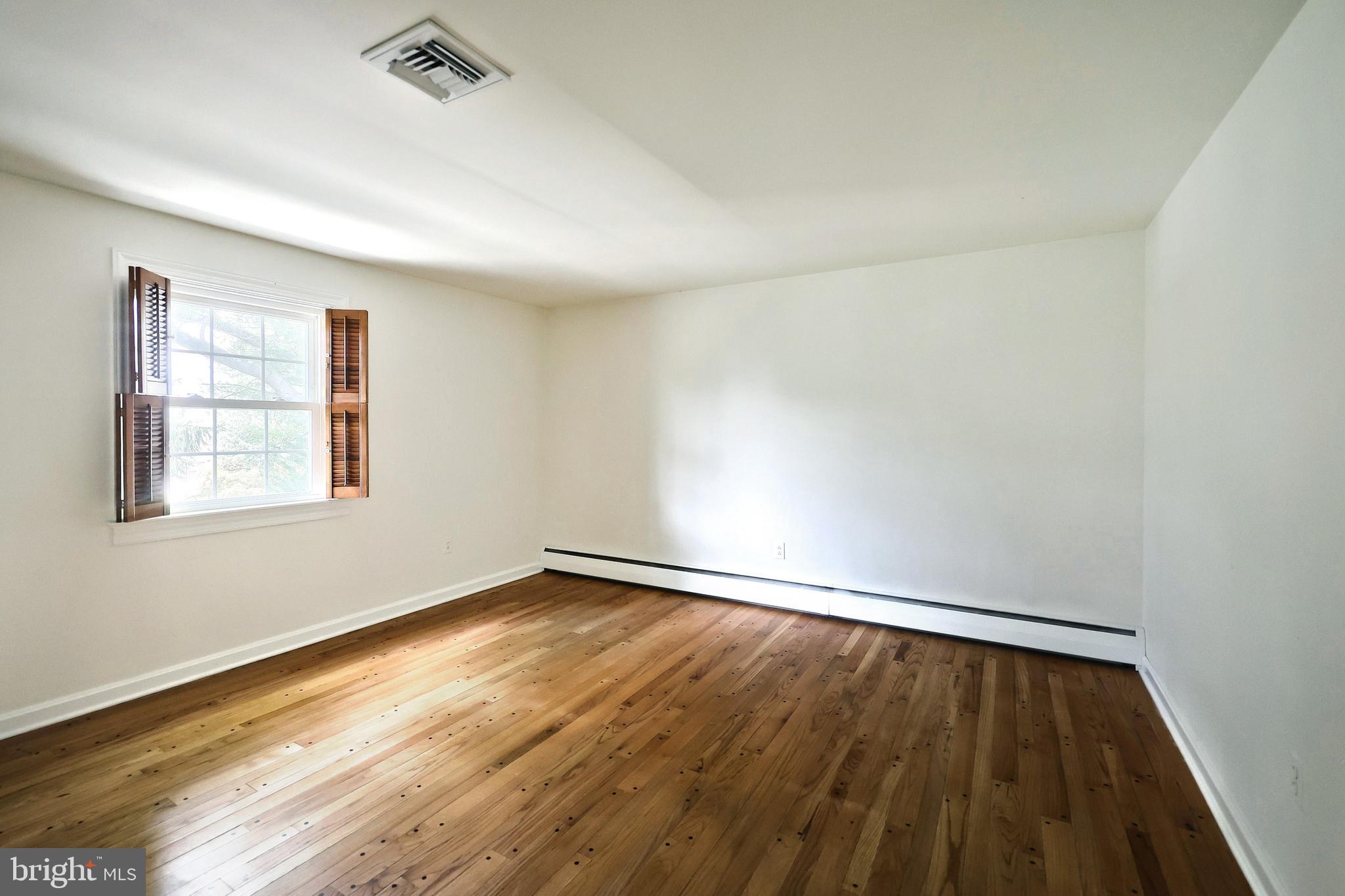201 GRANT DRIVE