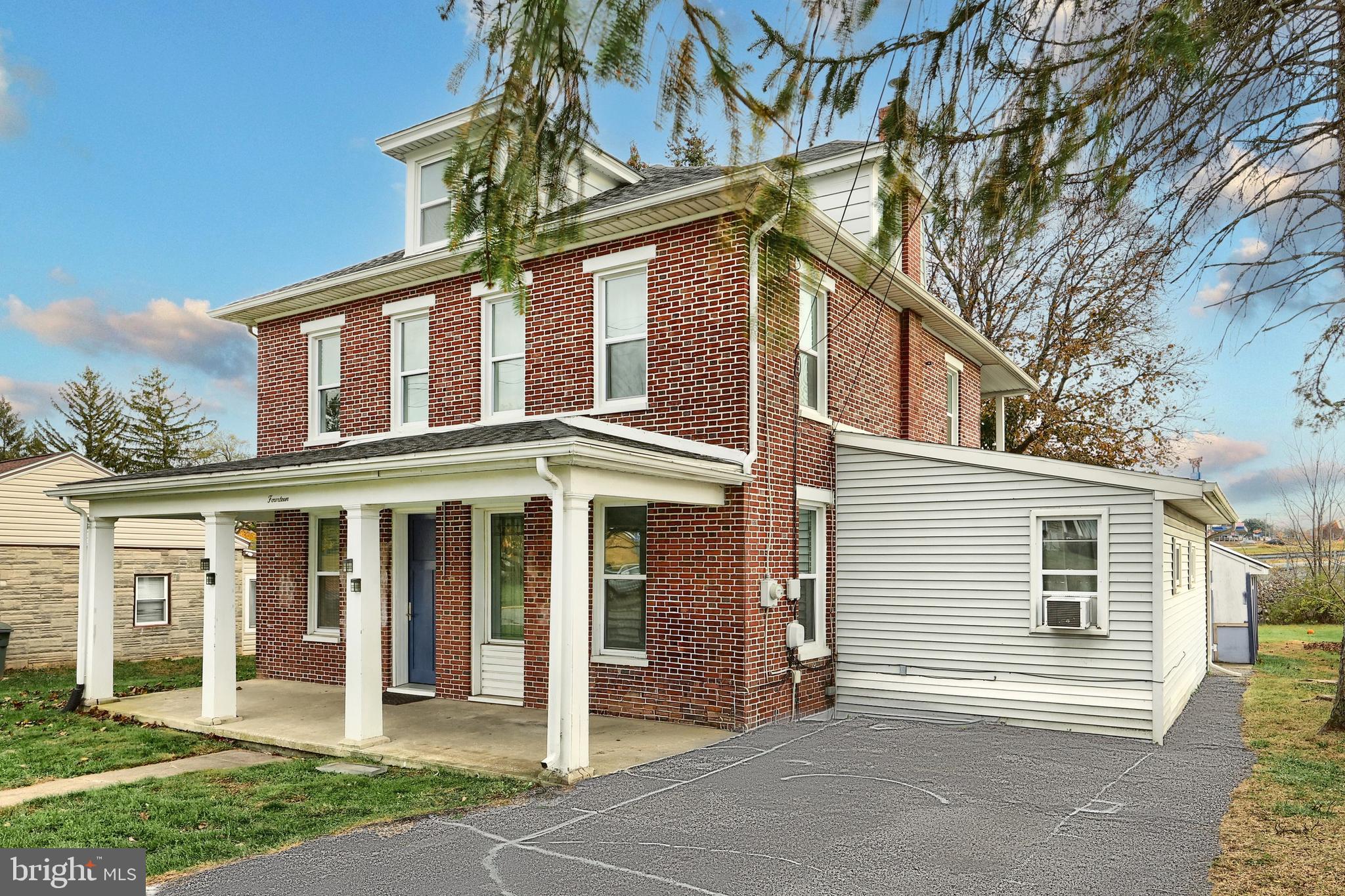 14 GATEWAY ROAD