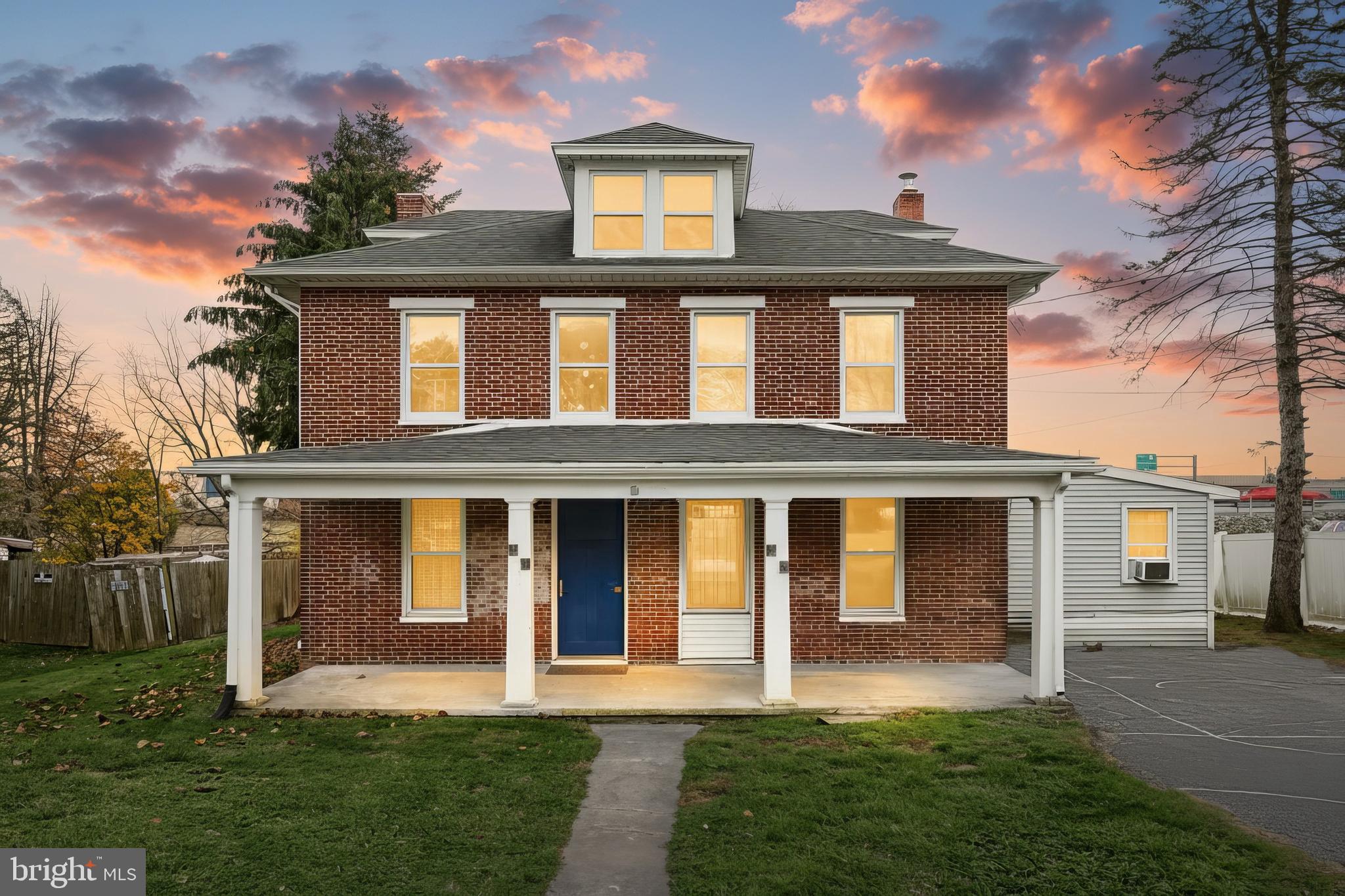 14 GATEWAY ROAD