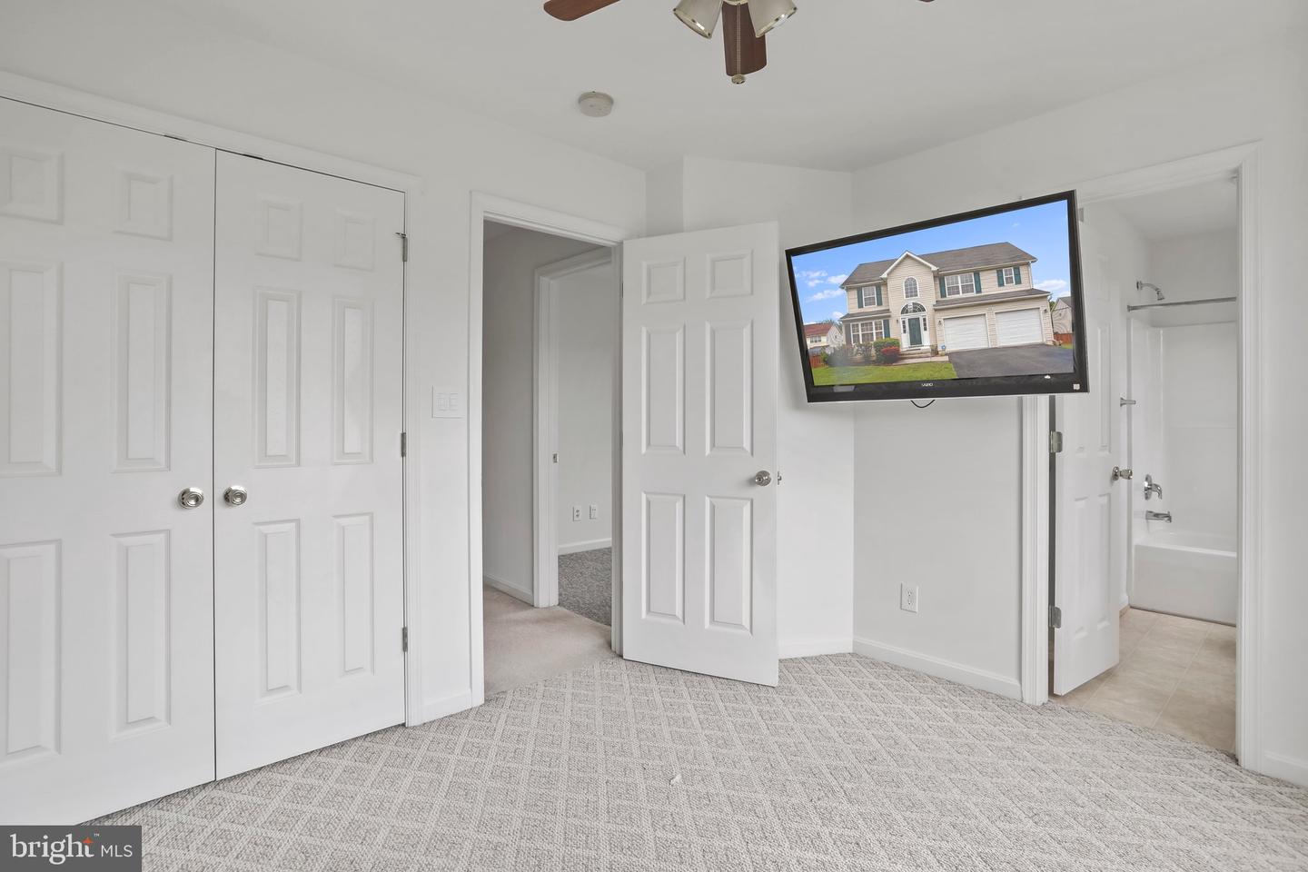 314 Thayers Gull Dr