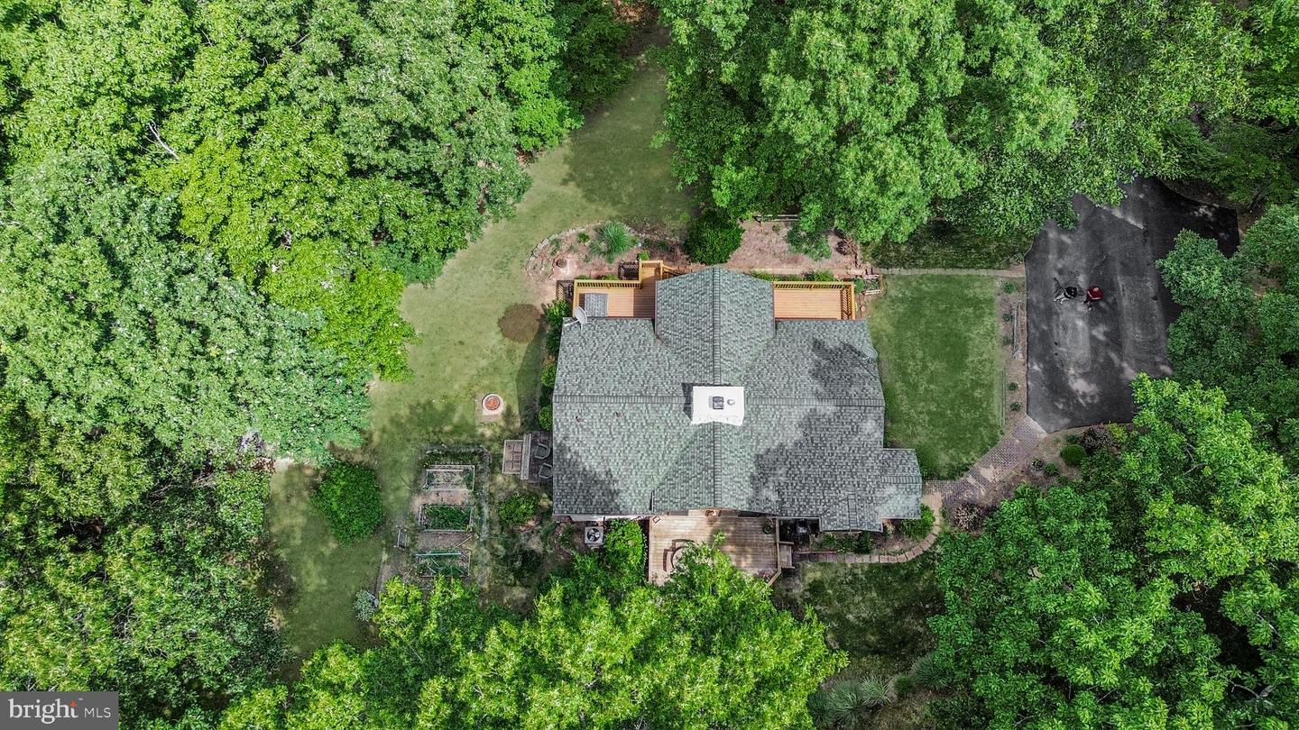 93 Slingshot Ln