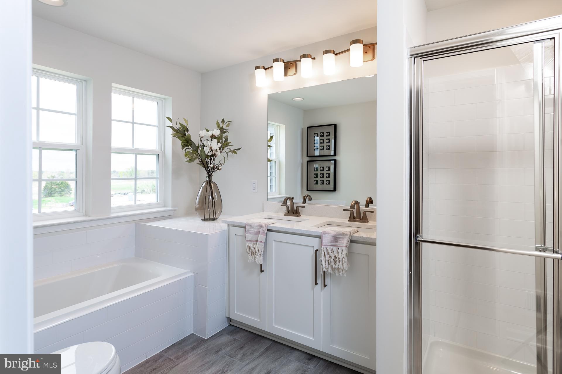 237 Hillsdale Pl