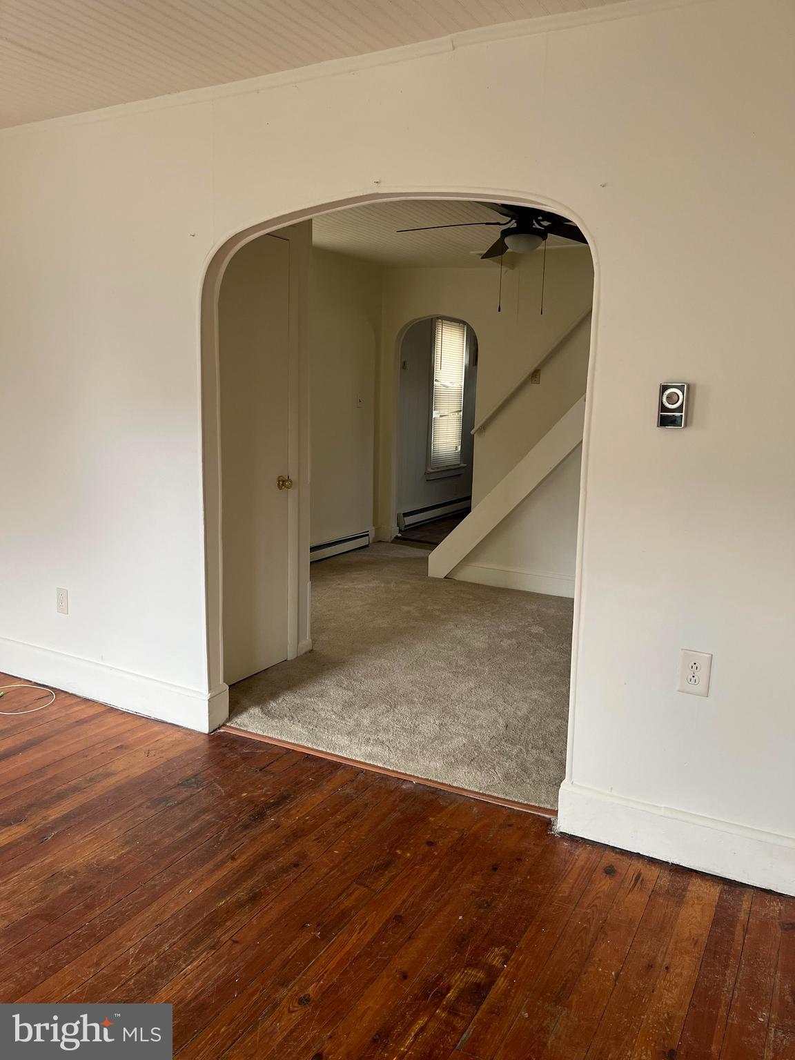 127 E South
