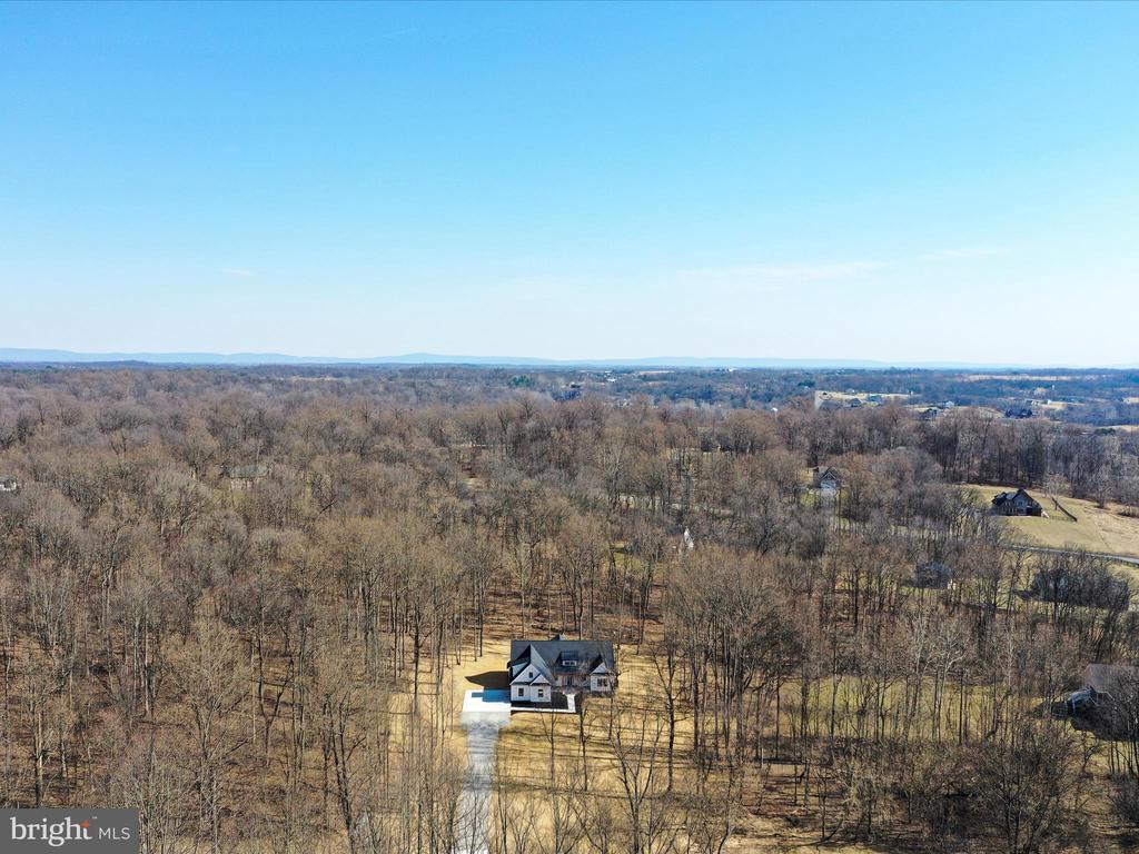 98 Sharpsburg Ct