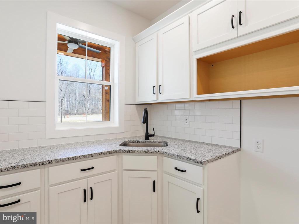 98 Sharpsburg Ct