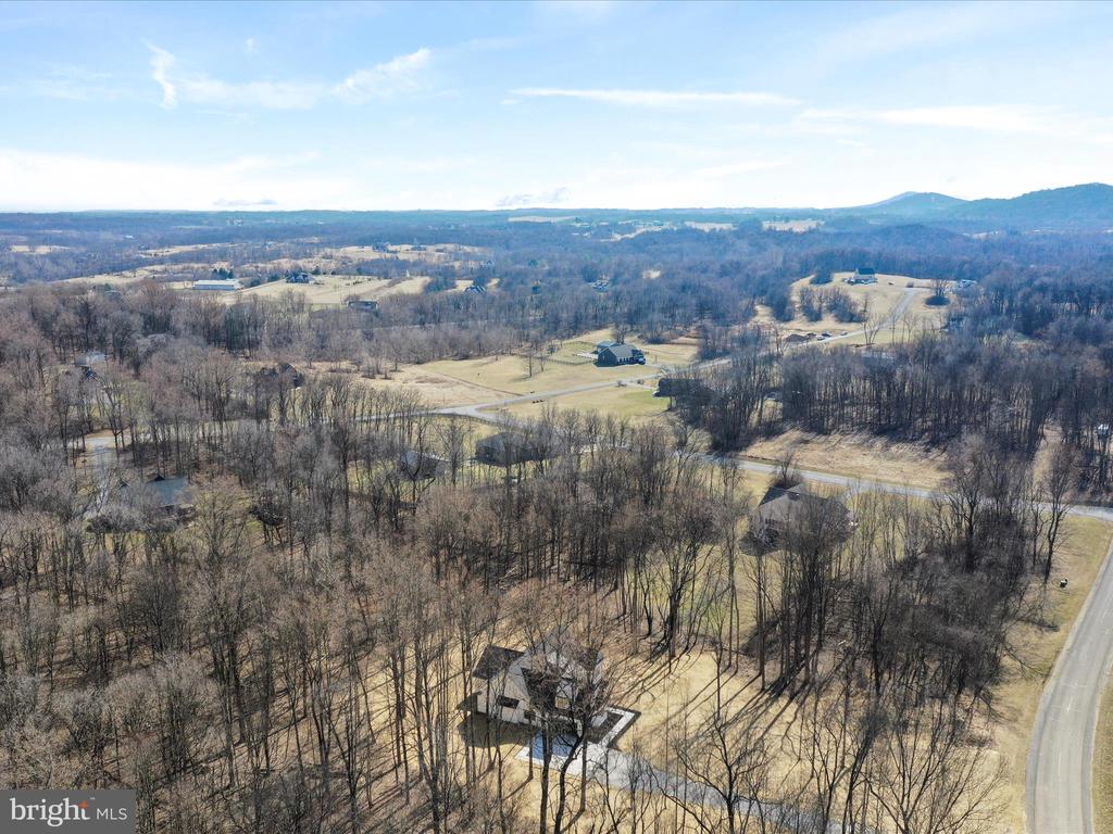 98 Sharpsburg Ct