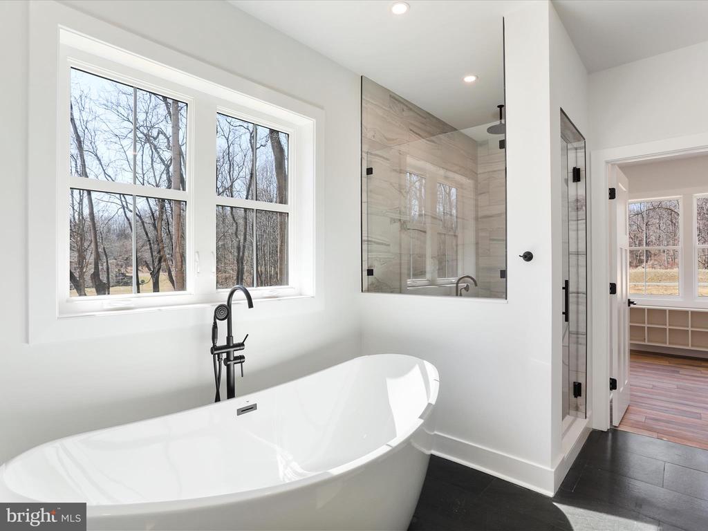 98 Sharpsburg Ct