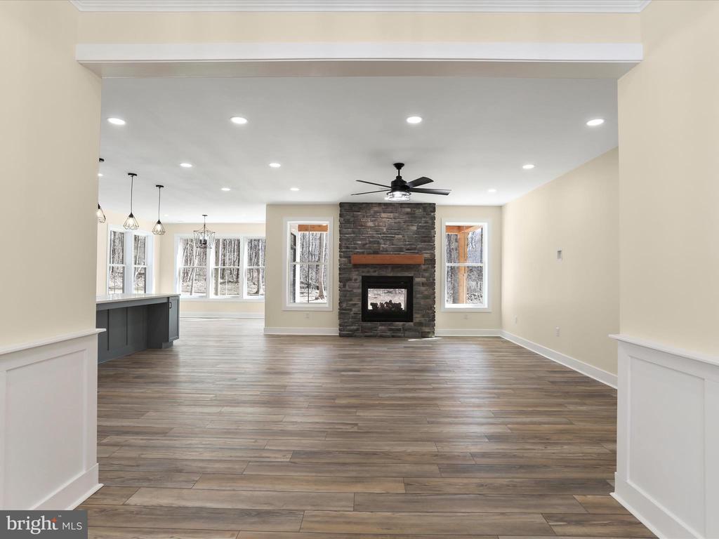 98 Sharpsburg Ct