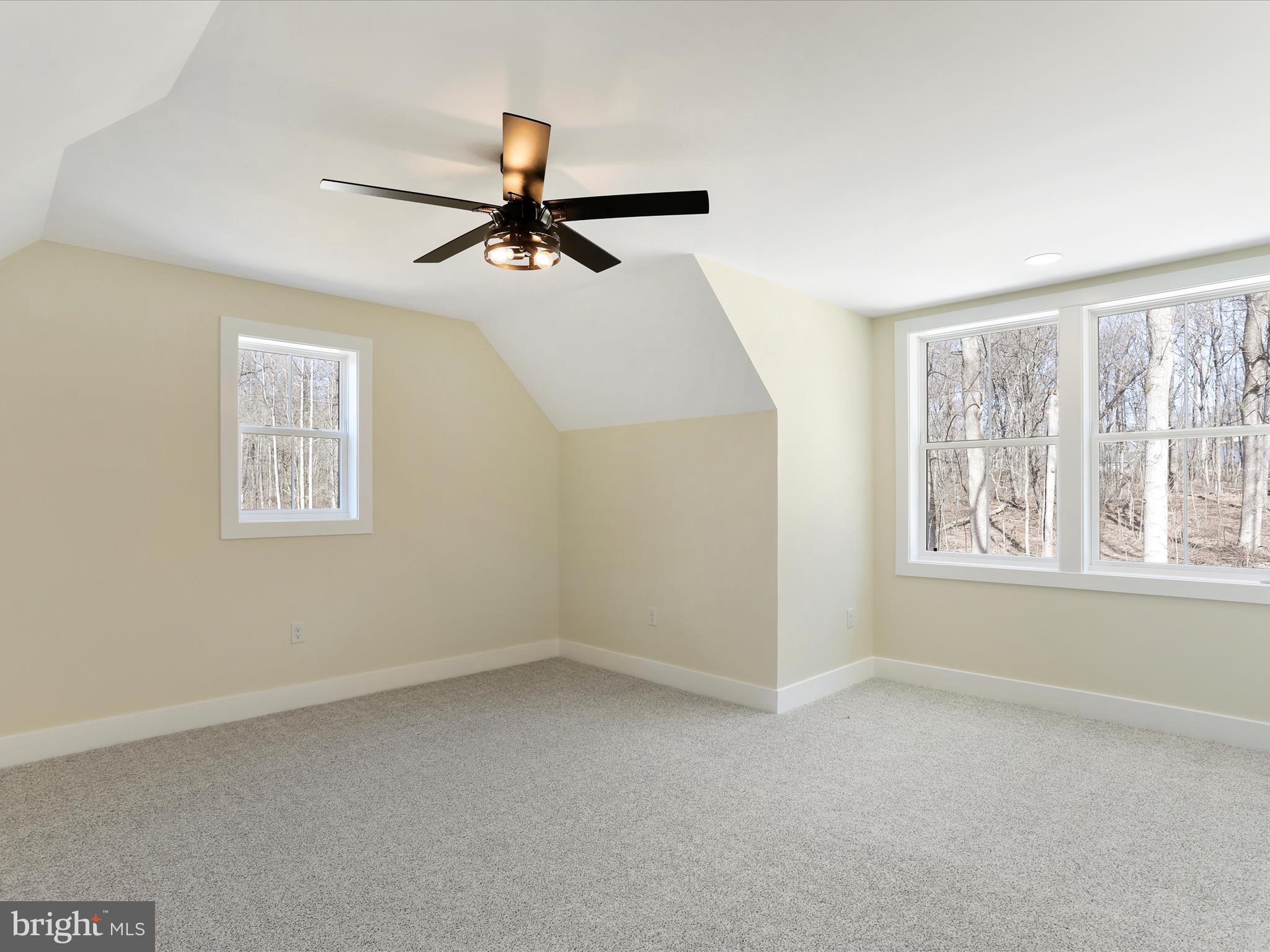 98 Sharpsburg Ct