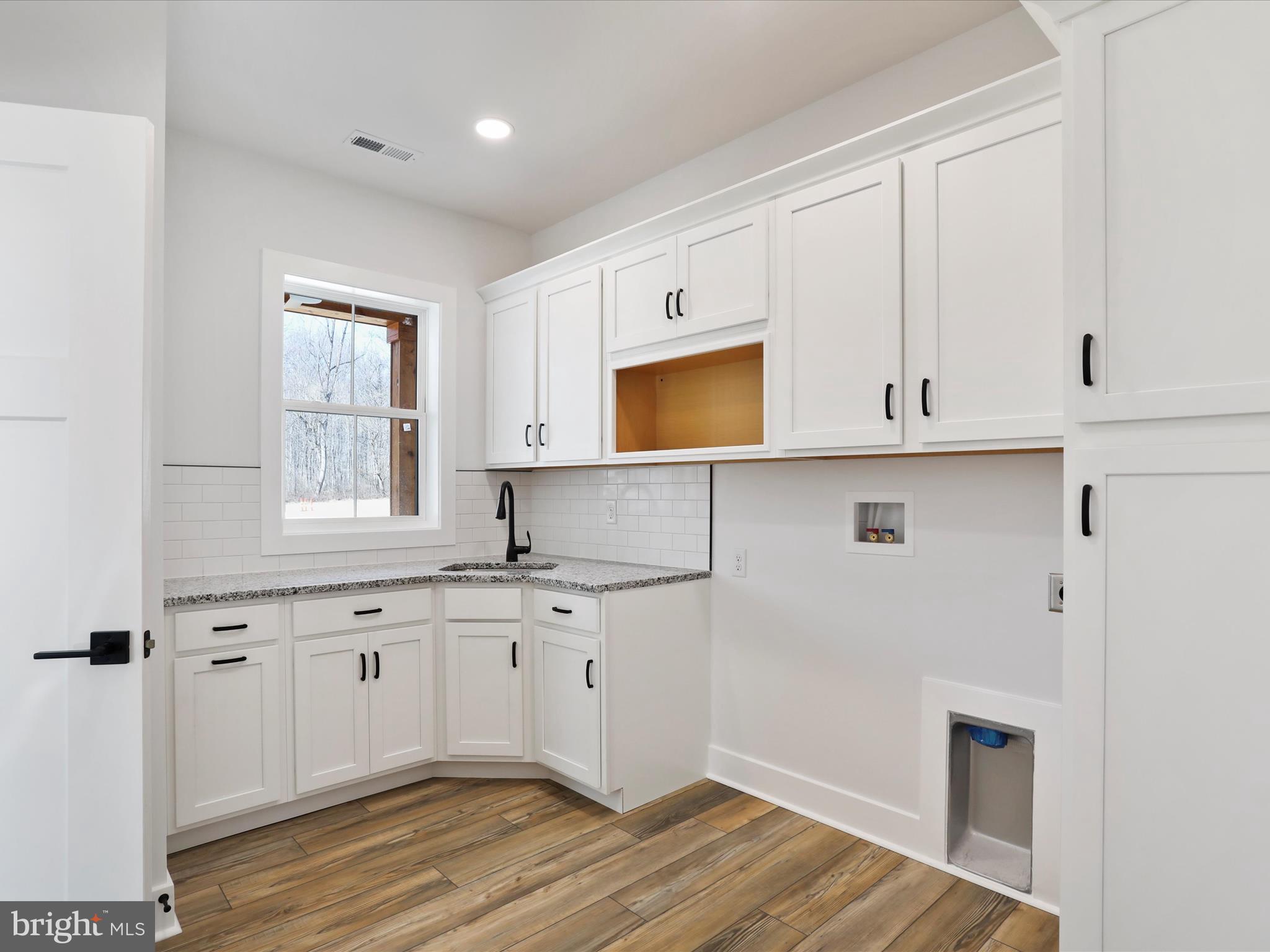 98 Sharpsburg Ct
