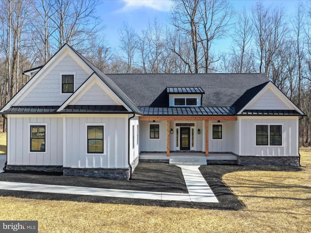98 Sharpsburg Ct