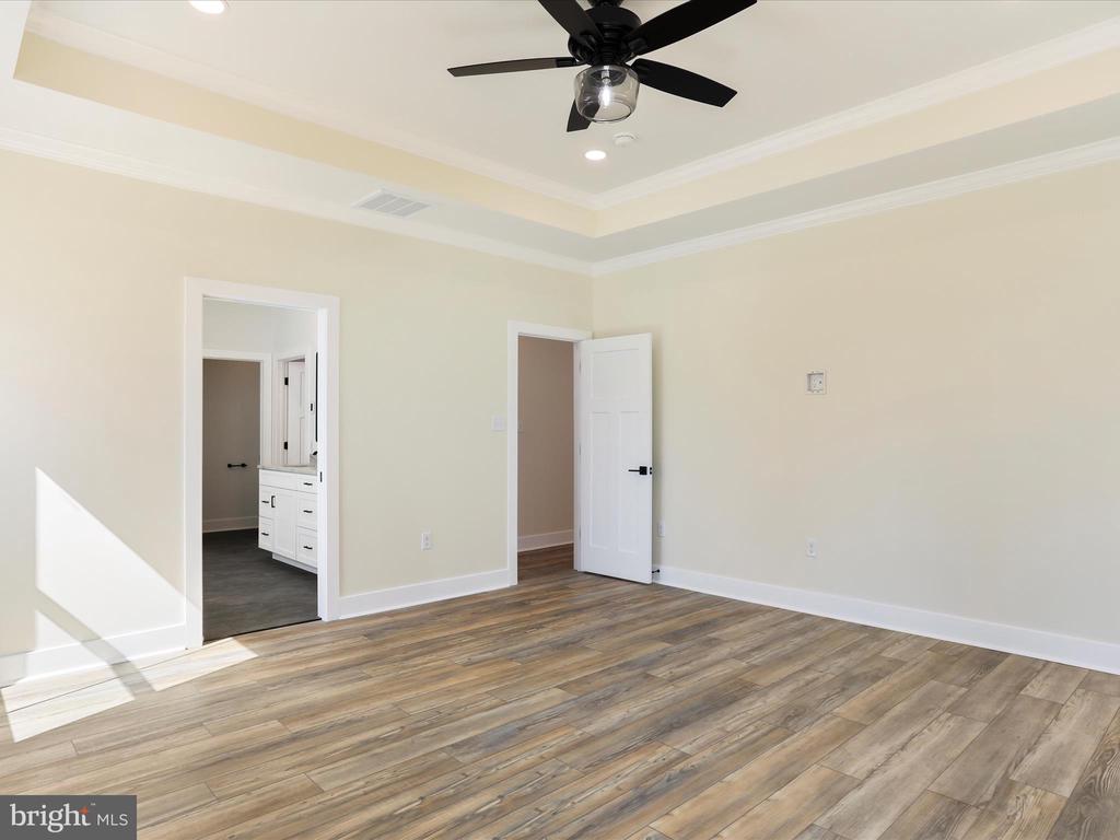 98 Sharpsburg Ct