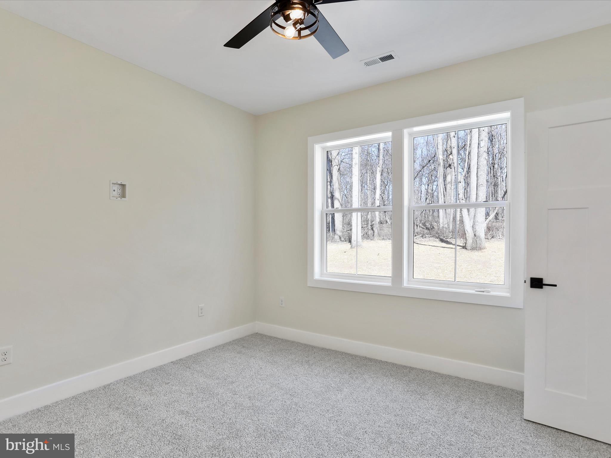 98 Sharpsburg Ct