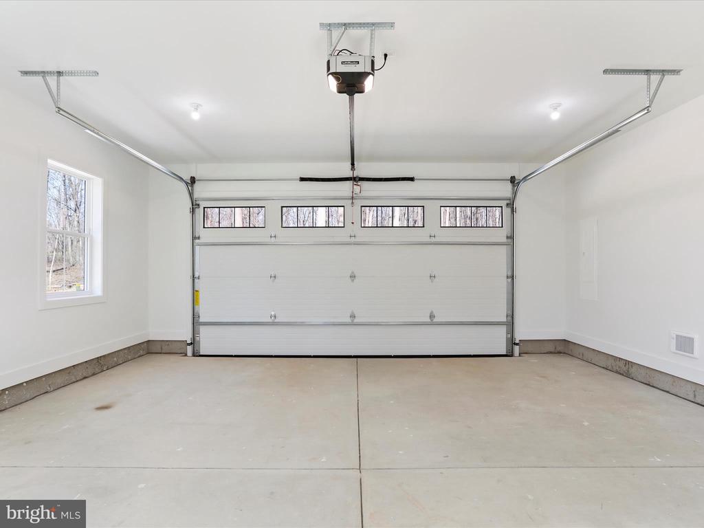 98 Sharpsburg Ct