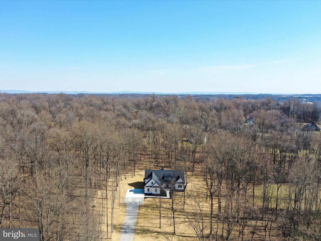 98 Sharpsburg Ct
